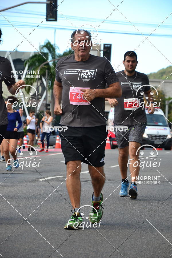 Buy your photos of the eventSantander Track&Field  Run Series - Shopping Vitria on Fotop