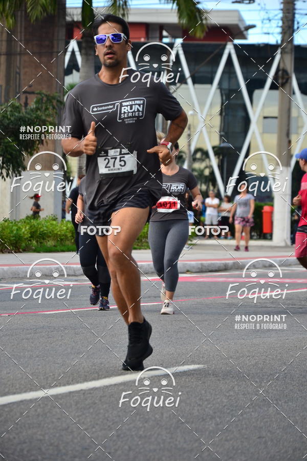 Buy your photos of the eventSantander Track&Field  Run Series - Shopping Vitria on Fotop