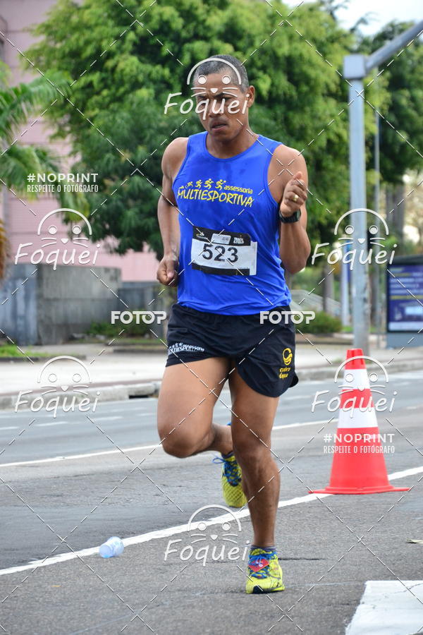 Buy your photos of the eventSantander Track&Field  Run Series - Shopping Vitria on Fotop