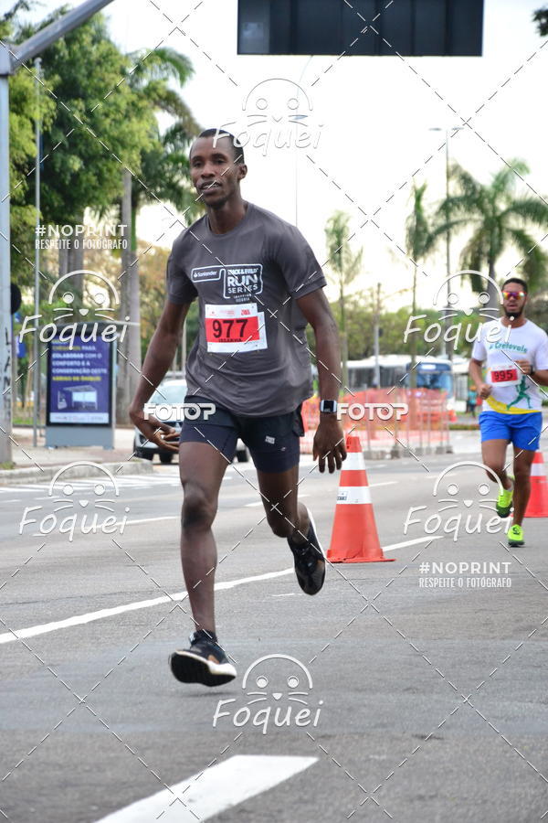 Buy your photos of the eventSantander Track&Field  Run Series - Shopping Vitria on Fotop