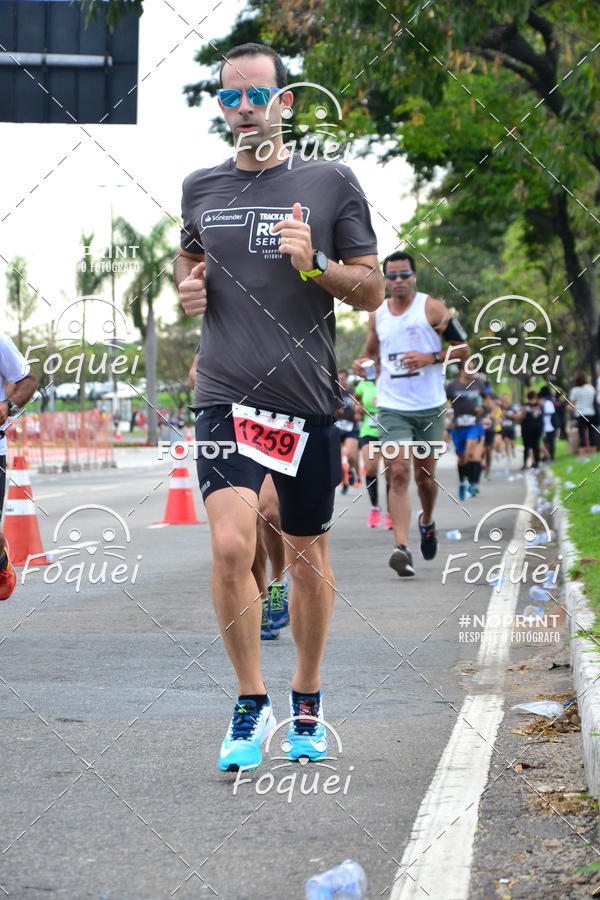 Buy your photos of the eventSantander Track&Field  Run Series - Shopping Vitria on Fotop