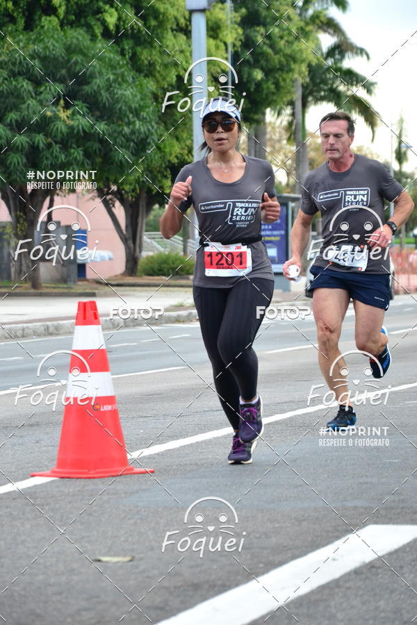Buy your photos of the eventSantander Track&Field  Run Series - Shopping Vitria on Fotop