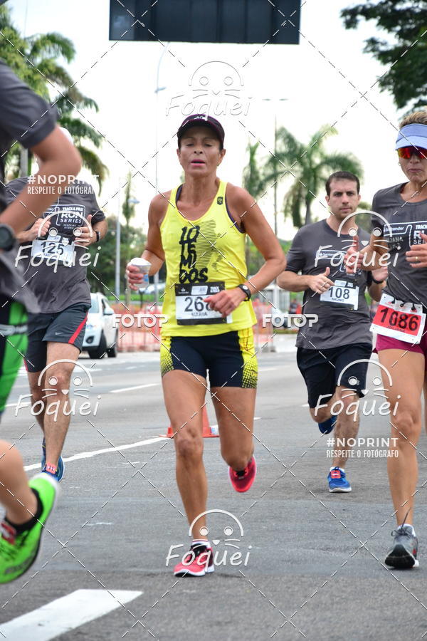 Buy your photos of the eventSantander Track&Field  Run Series - Shopping Vitria on Fotop