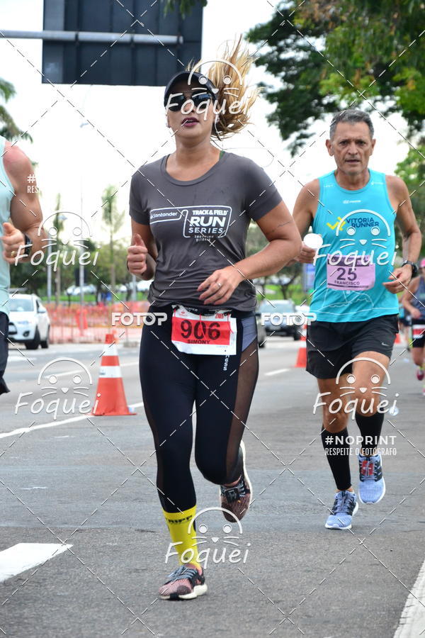 Buy your photos of the eventSantander Track&Field  Run Series - Shopping Vitria on Fotop