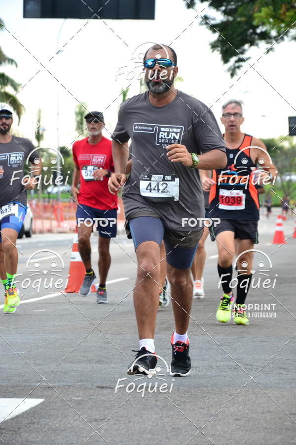 Buy your photos of the eventSantander Track&Field  Run Series - Shopping Vitria on Fotop