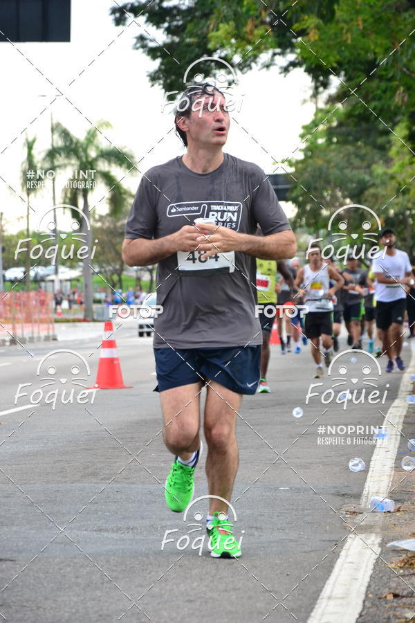 Buy your photos of the eventSantander Track&Field  Run Series - Shopping Vitria on Fotop