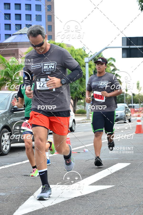 Buy your photos of the eventSantander Track&Field  Run Series - Shopping Vitria on Fotop