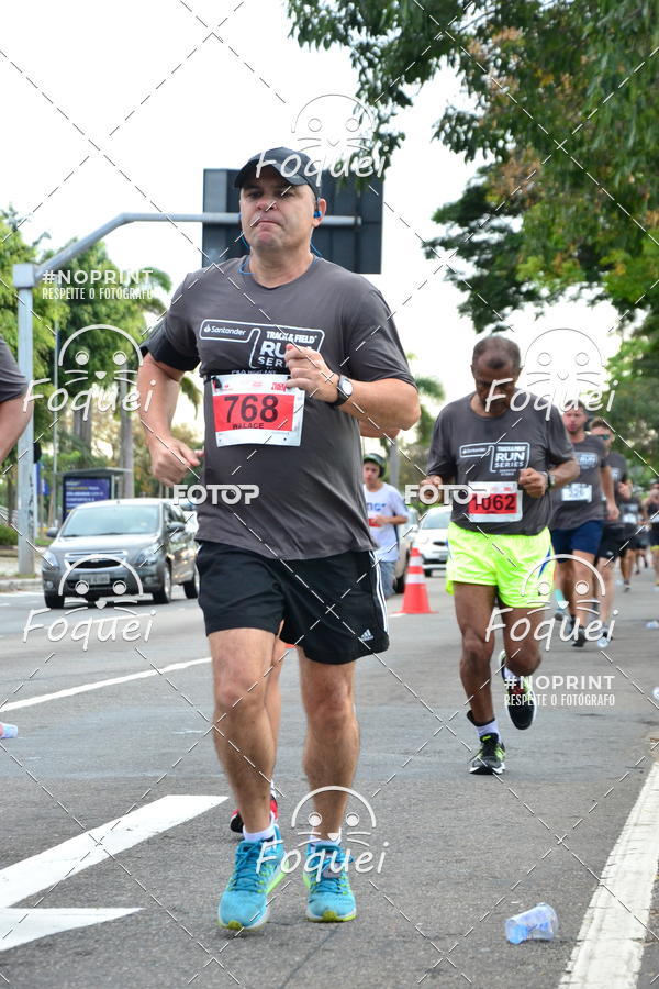 Buy your photos of the eventSantander Track&Field  Run Series - Shopping Vitria on Fotop