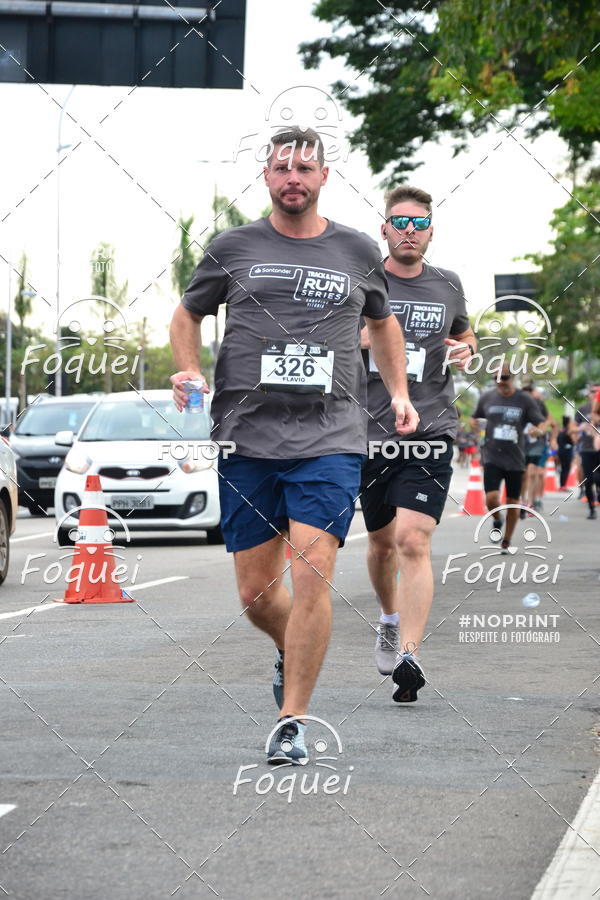 Buy your photos of the eventSantander Track&Field  Run Series - Shopping Vitria on Fotop