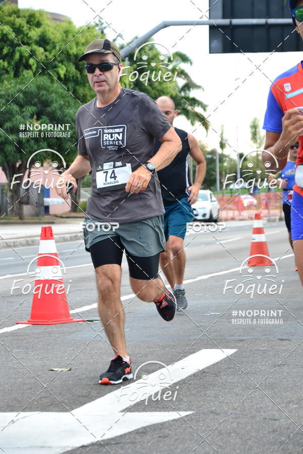Buy your photos of the eventSantander Track&Field  Run Series - Shopping Vitria on Fotop