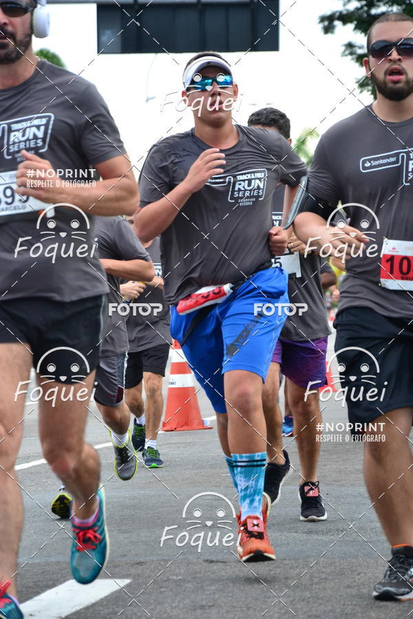 Buy your photos of the eventSantander Track&Field  Run Series - Shopping Vitria on Fotop