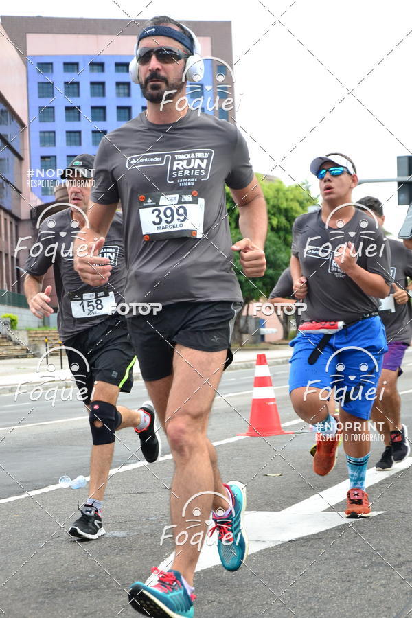 Buy your photos of the eventSantander Track&Field  Run Series - Shopping Vitria on Fotop