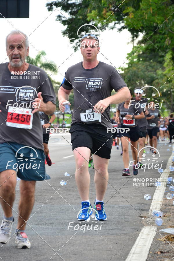 Buy your photos of the eventSantander Track&Field  Run Series - Shopping Vitria on Fotop