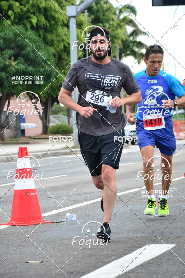 Buy your photos of the eventSantander Track&Field  Run Series - Shopping Vitria on Fotop