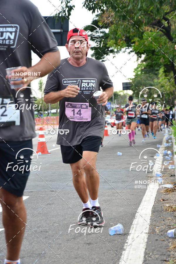 Buy your photos of the eventSantander Track&Field  Run Series - Shopping Vitria on Fotop