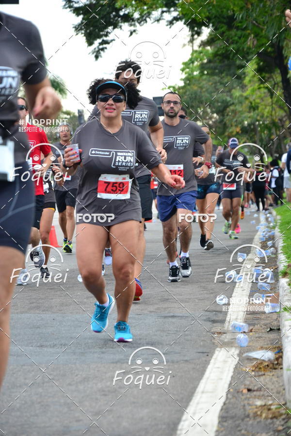 Buy your photos of the eventSantander Track&Field  Run Series - Shopping Vitria on Fotop