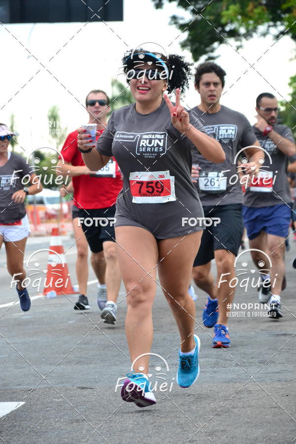 Buy your photos of the eventSantander Track&Field  Run Series - Shopping Vitria on Fotop