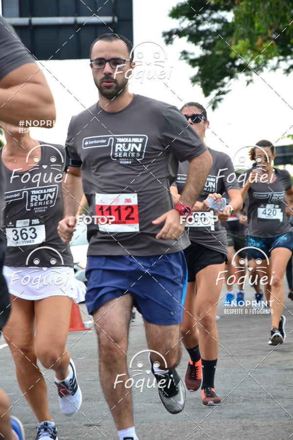 Buy your photos of the eventSantander Track&Field  Run Series - Shopping Vitria on Fotop