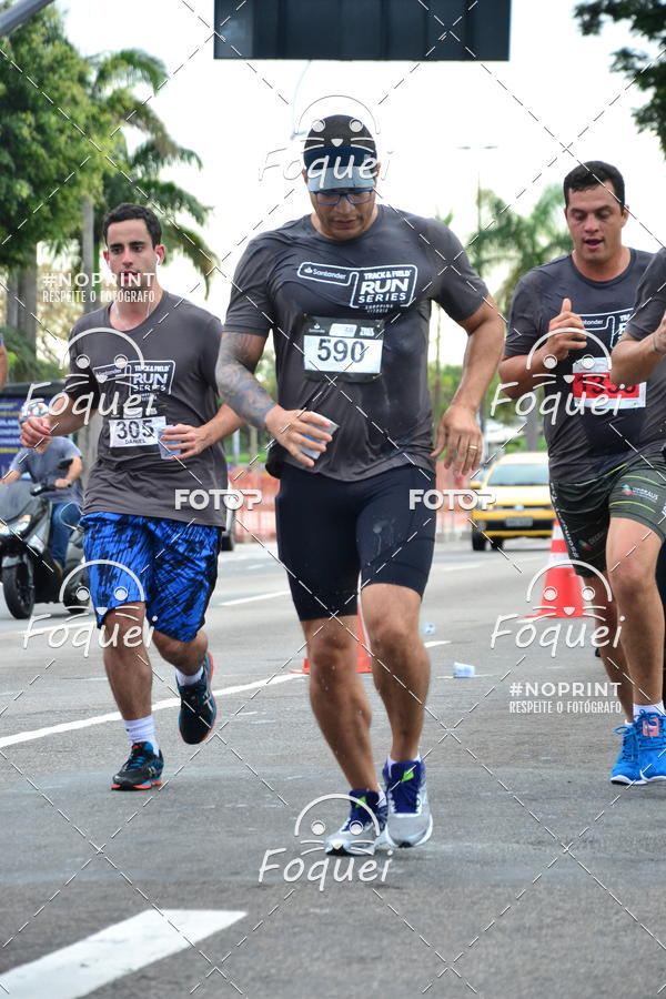 Buy your photos of the eventSantander Track&Field  Run Series - Shopping Vitria on Fotop