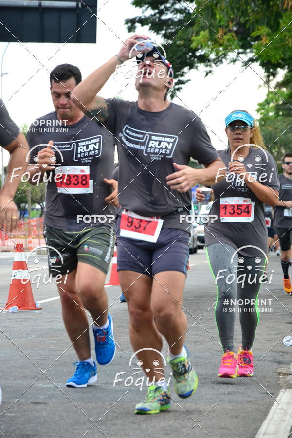 Buy your photos of the eventSantander Track&Field  Run Series - Shopping Vitria on Fotop