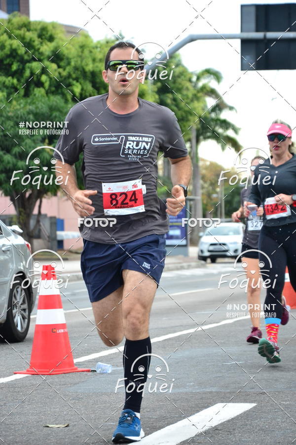 Buy your photos of the eventSantander Track&Field  Run Series - Shopping Vitria on Fotop