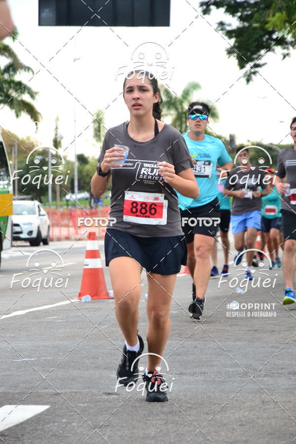 Buy your photos of the eventSantander Track&Field  Run Series - Shopping Vitria on Fotop