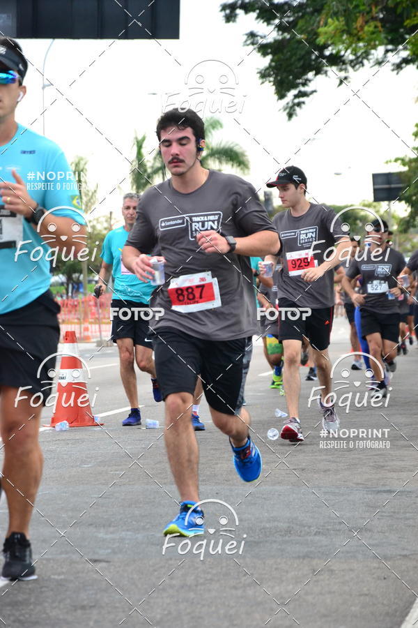 Buy your photos of the eventSantander Track&Field  Run Series - Shopping Vitria on Fotop