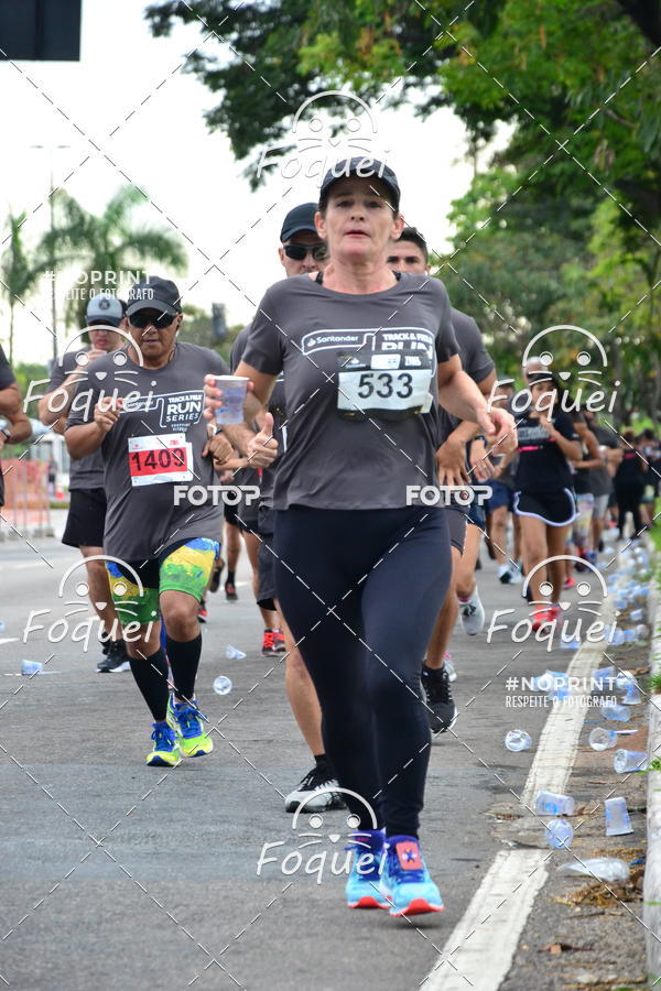 Buy your photos of the eventSantander Track&Field  Run Series - Shopping Vitria on Fotop