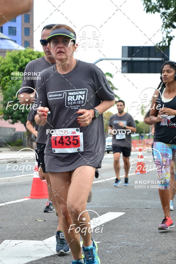 Buy your photos of the eventSantander Track&Field  Run Series - Shopping Vitria on Fotop