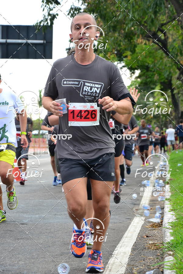 Buy your photos of the eventSantander Track&Field  Run Series - Shopping Vitria on Fotop