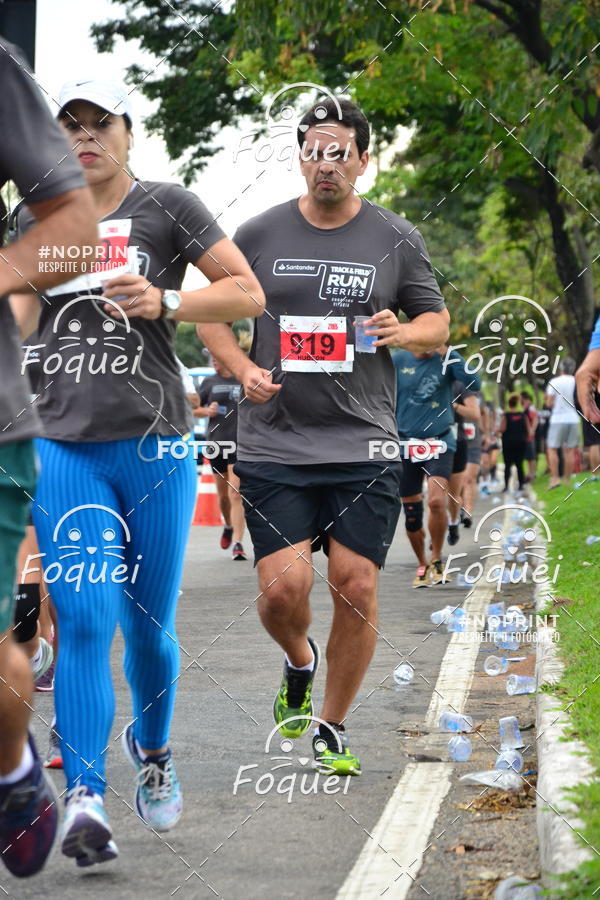 Buy your photos of the eventSantander Track&Field  Run Series - Shopping Vitria on Fotop