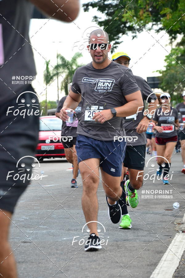 Buy your photos of the eventSantander Track&Field  Run Series - Shopping Vitria on Fotop