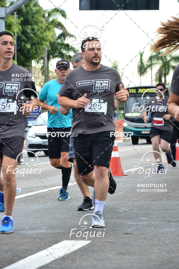 Buy your photos of the eventSantander Track&Field  Run Series - Shopping Vitria on Fotop