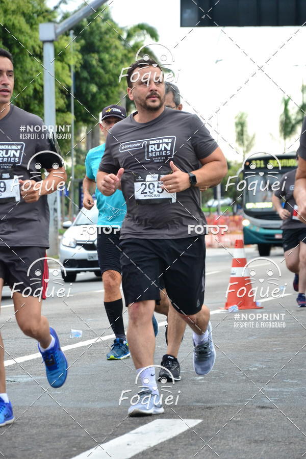 Buy your photos of the eventSantander Track&Field  Run Series - Shopping Vitria on Fotop