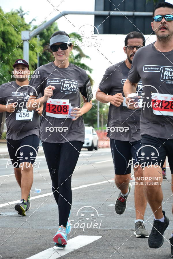 Buy your photos of the eventSantander Track&Field  Run Series - Shopping Vitria on Fotop