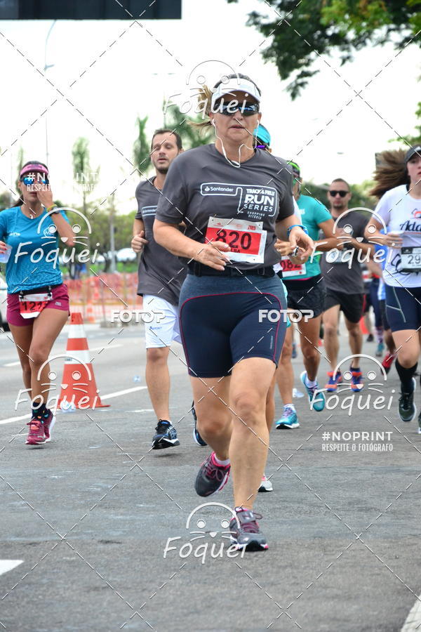 Buy your photos of the eventSantander Track&Field  Run Series - Shopping Vitria on Fotop