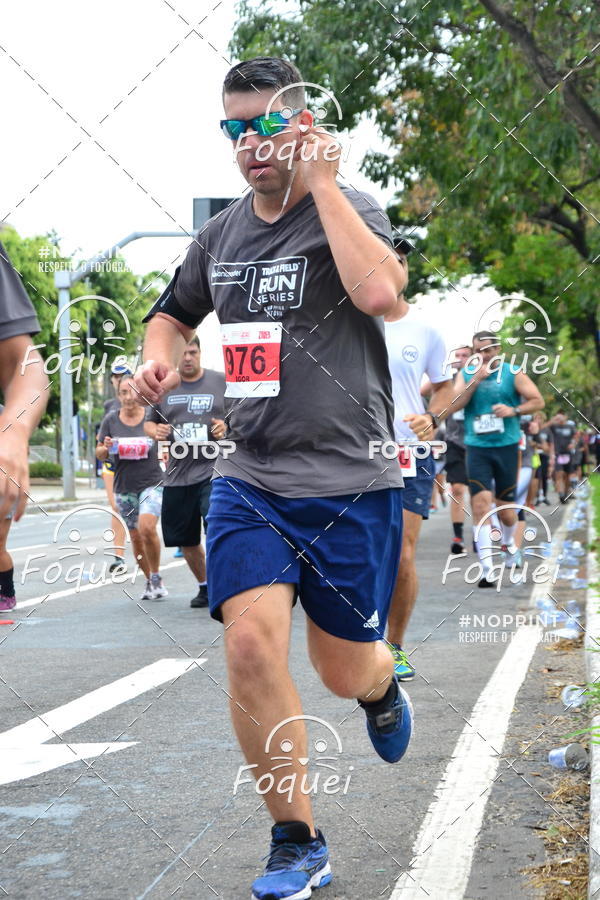 Buy your photos of the eventSantander Track&Field  Run Series - Shopping Vitria on Fotop