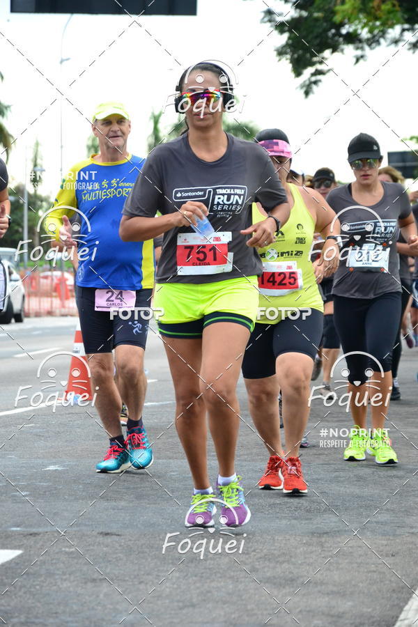 Buy your photos of the eventSantander Track&Field  Run Series - Shopping Vitria on Fotop