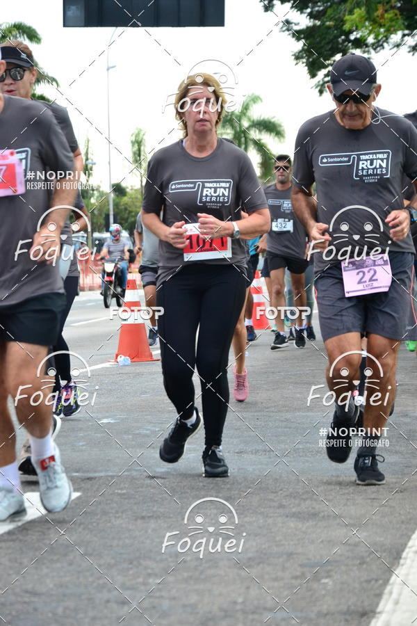 Buy your photos of the eventSantander Track&Field  Run Series - Shopping Vitria on Fotop