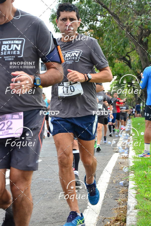 Buy your photos of the eventSantander Track&Field  Run Series - Shopping Vitria on Fotop