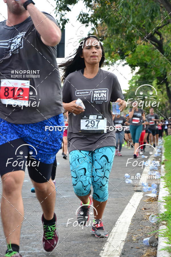 Buy your photos of the eventSantander Track&Field  Run Series - Shopping Vitria on Fotop