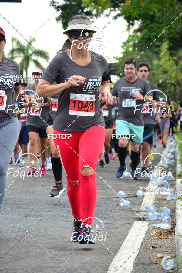 Buy your photos of the eventSantander Track&Field  Run Series - Shopping Vitria on Fotop