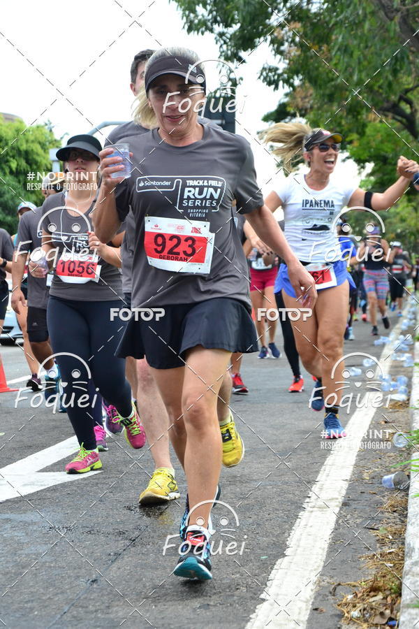 Buy your photos of the eventSantander Track&Field  Run Series - Shopping Vitria on Fotop