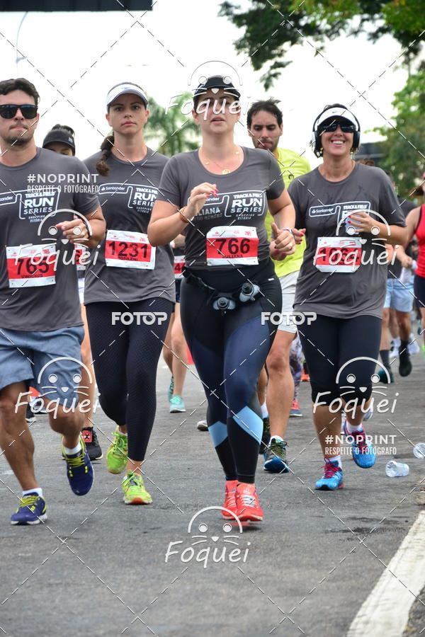 Buy your photos of the eventSantander Track&Field  Run Series - Shopping Vitria on Fotop