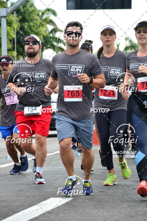 Buy your photos of the eventSantander Track&Field  Run Series - Shopping Vitria on Fotop