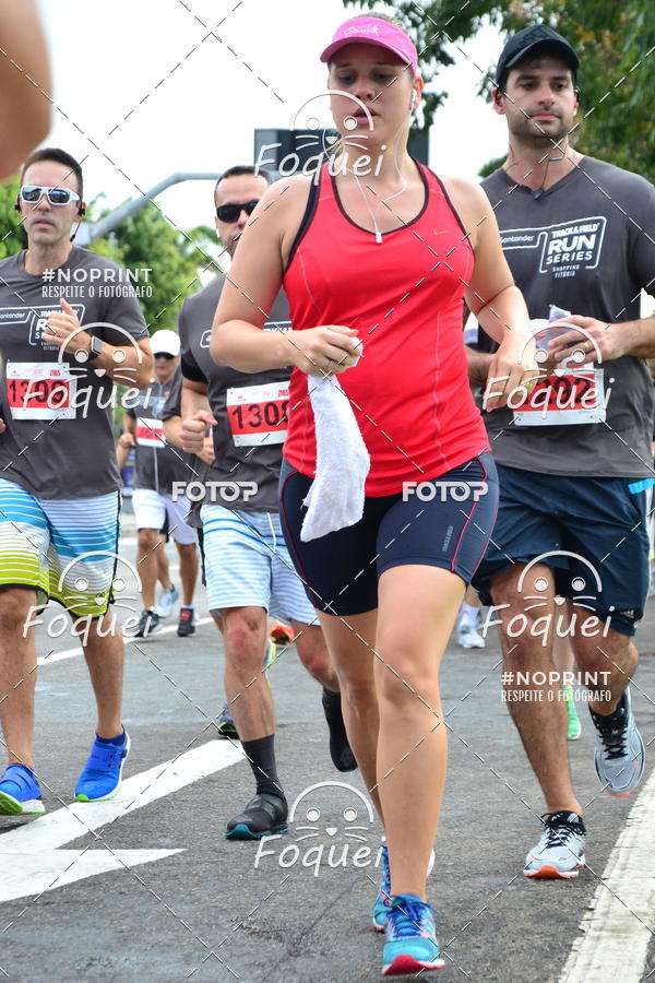 Buy your photos of the eventSantander Track&Field  Run Series - Shopping Vitria on Fotop