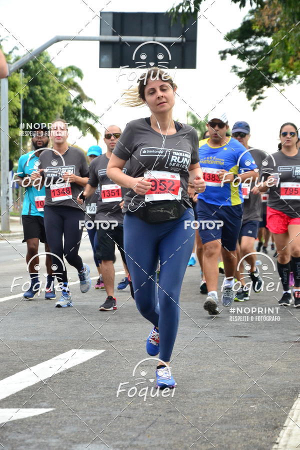 Buy your photos of the eventSantander Track&Field  Run Series - Shopping Vitria on Fotop