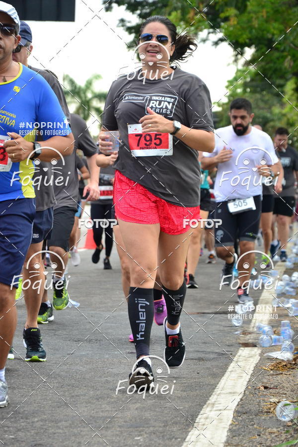 Buy your photos of the eventSantander Track&Field  Run Series - Shopping Vitria on Fotop