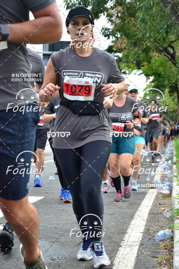 Buy your photos of the eventSantander Track&Field  Run Series - Shopping Vitria on Fotop