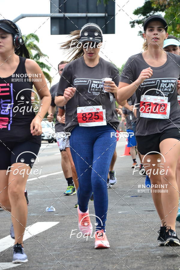 Buy your photos of the eventSantander Track&Field  Run Series - Shopping Vitria on Fotop